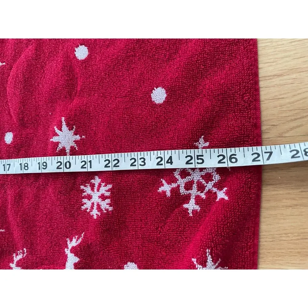 Deborah Connolly Designs 2 pc.set Bath Towels White & Red Christmas Santa Sleigh